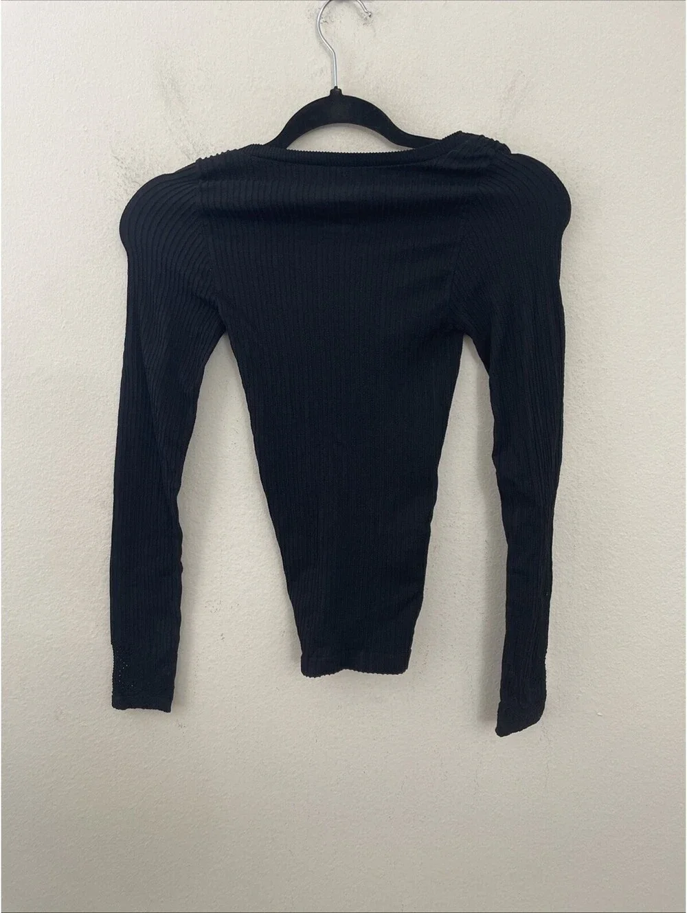 Free People Intimately   Dynamic Duo Long Sleeve black top  size M/L New